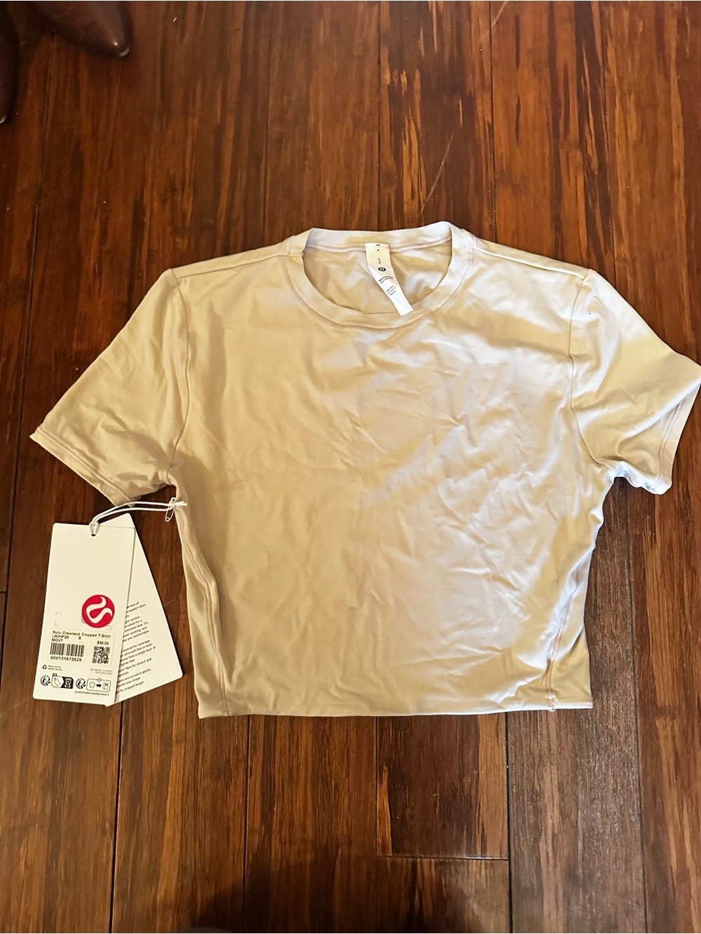 Lululemon Short Sleeve Crop Tee NWT